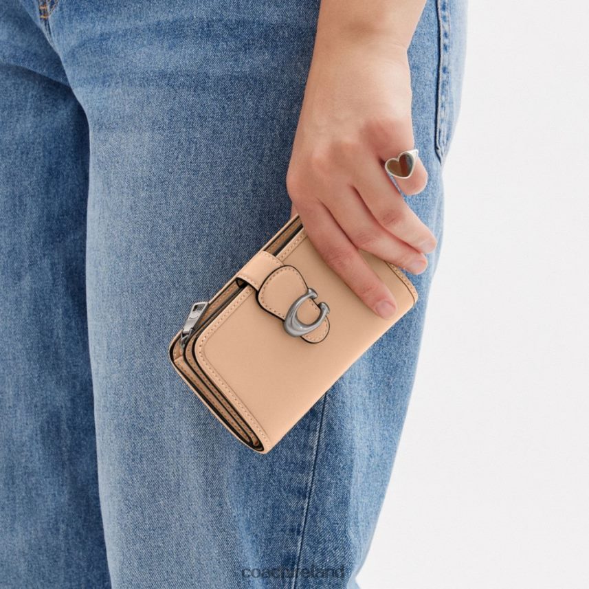 Coach Women TABBY MEDIUM WALLET LH/Buff 80N2R2109