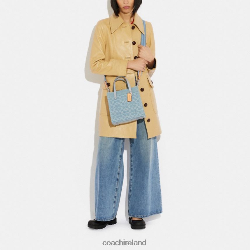 Coach Women FIELD TOTE 22 IN SIGNATURE DENIM LH/Pale Blue 80N2R2302